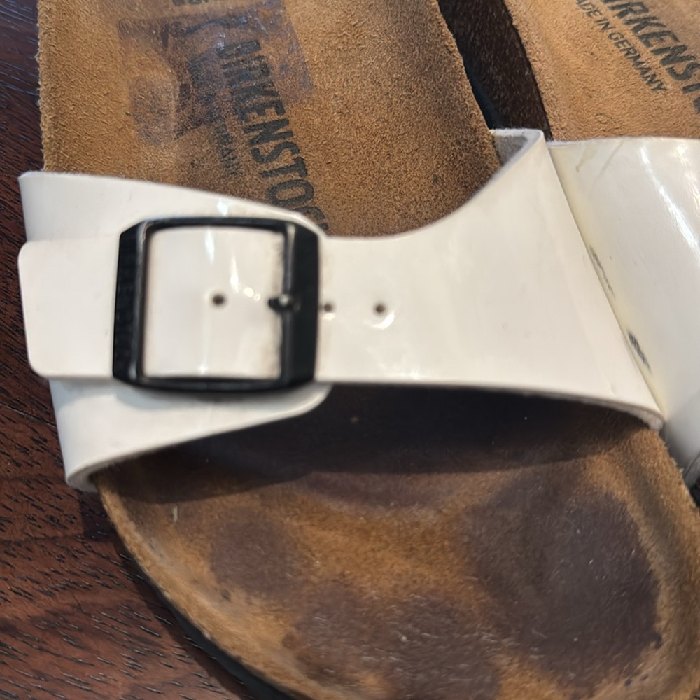 Birkenstock Women’s White Sandals - Picture 2 of 6